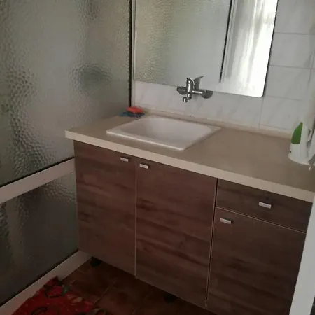 Апартамент Lider Benkovski Варна